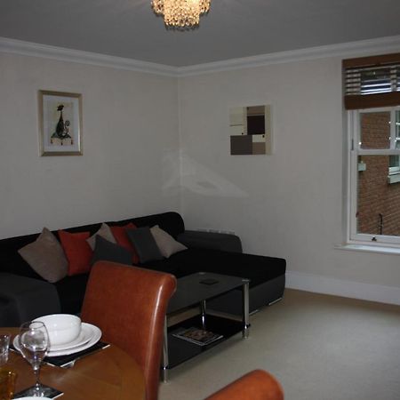 Apartmán Canterbury Elms Court Pokoj fotografie