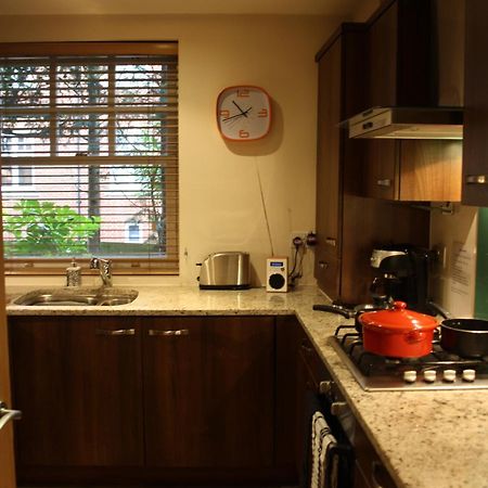 Apartmán Canterbury Elms Court Exteriér fotografie